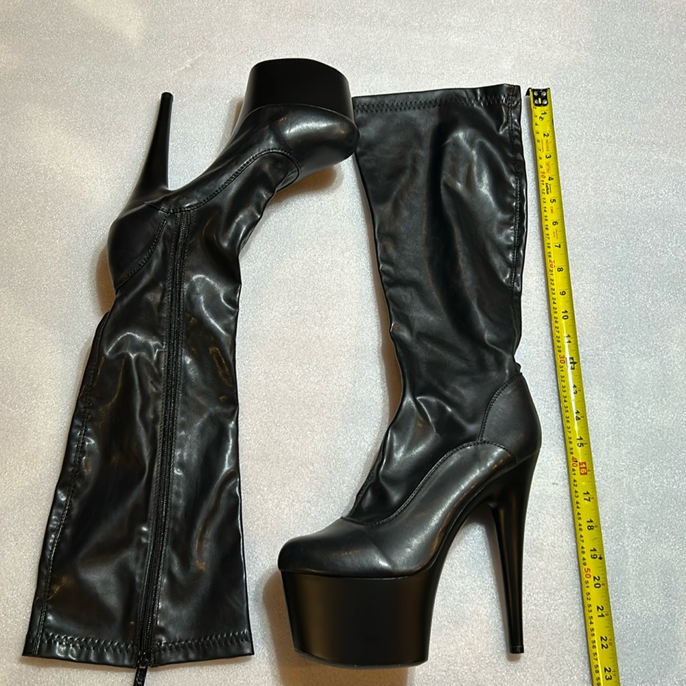 Ellie exotic platform stiletto pole dancing boots. Size 11.